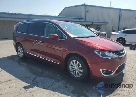 2018 Chrysler Pacifica Touring L Plus из США, поврежденный, VIN 2C4RC1EG0JR182297
